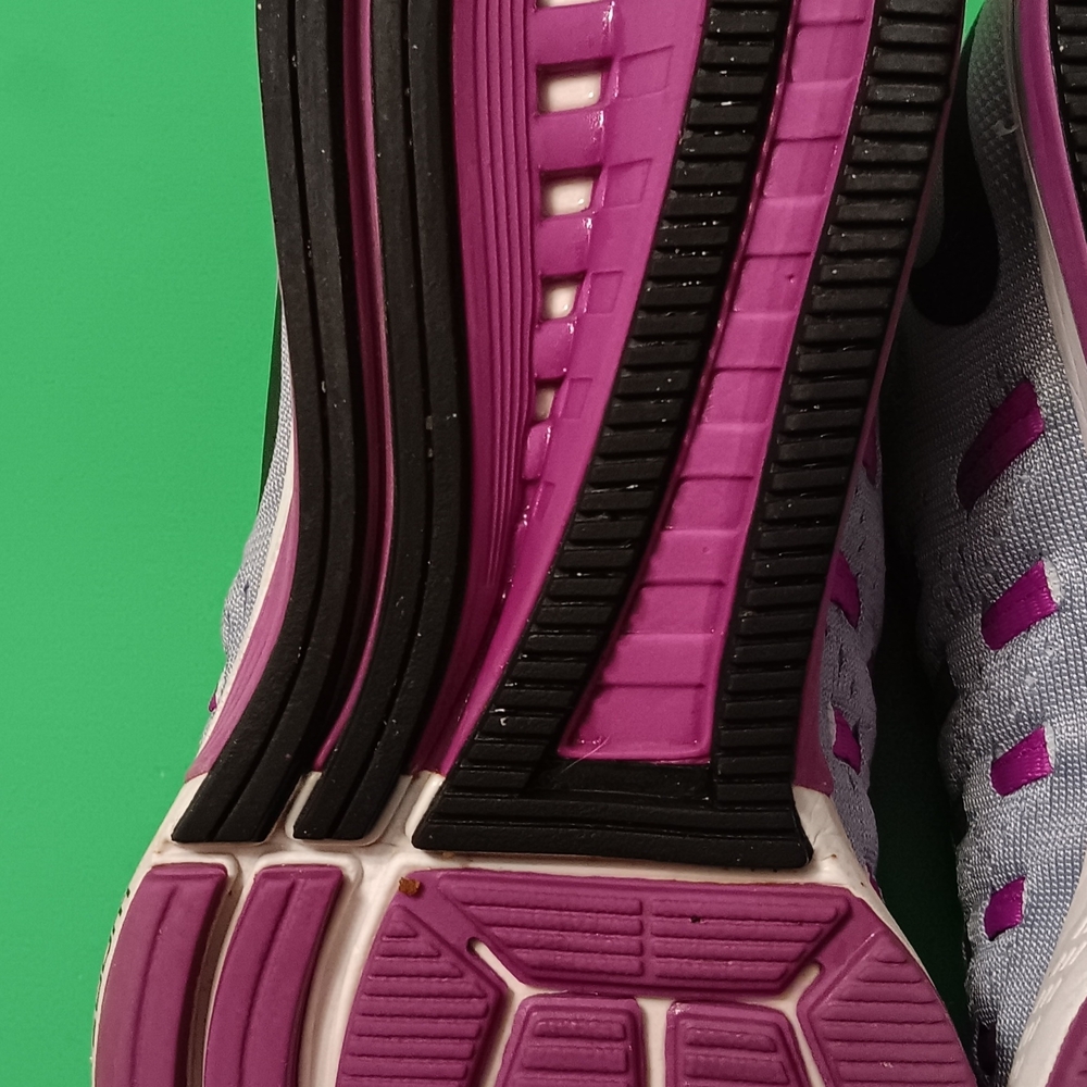 2015 Nike Zoom Vomero 11 Running Shoes (818100-405) Preowned Women's Size 8 - Picture 9 of 12